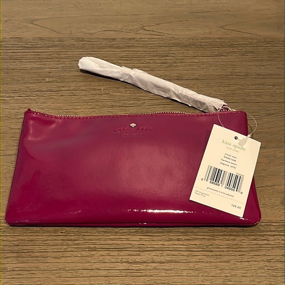 Kate Spade - Harrison Street Jenny Ann Wristlet Magenta New in box! Great gift! - Picture 3 of 9
